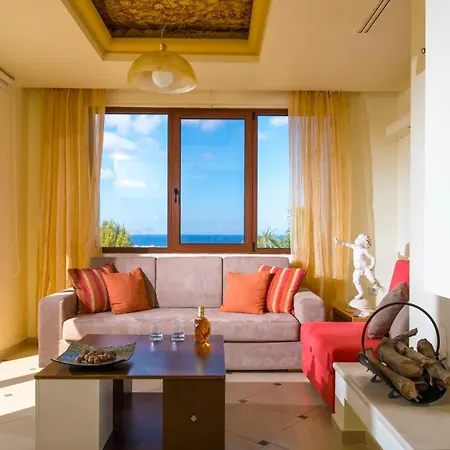 Sunshine With Private Pool By Estia Hersonissos (Crete)