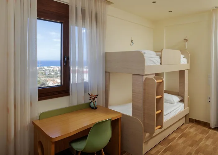 Sunshine With Private Pool By Estia Casa vacanze *