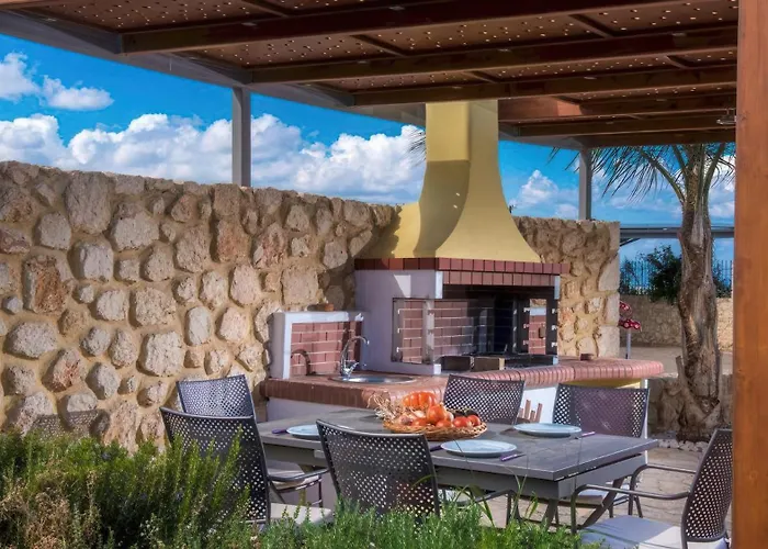 Sunshine With Private Pool By Estia * Hersonissos (Crete)